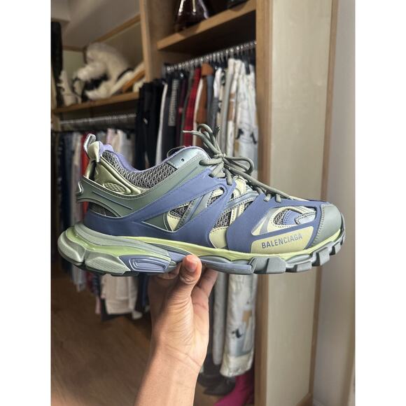 $900 Track trainer runner sneaker - Picture 1 of 10